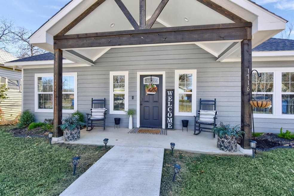 1716 W Walker St, Denison, TX 75020 - photo 1