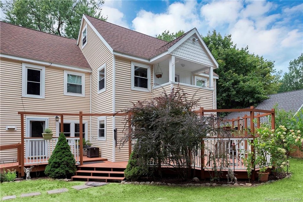 73 Holmes Ave, Darien, CT 06820 - photo 1