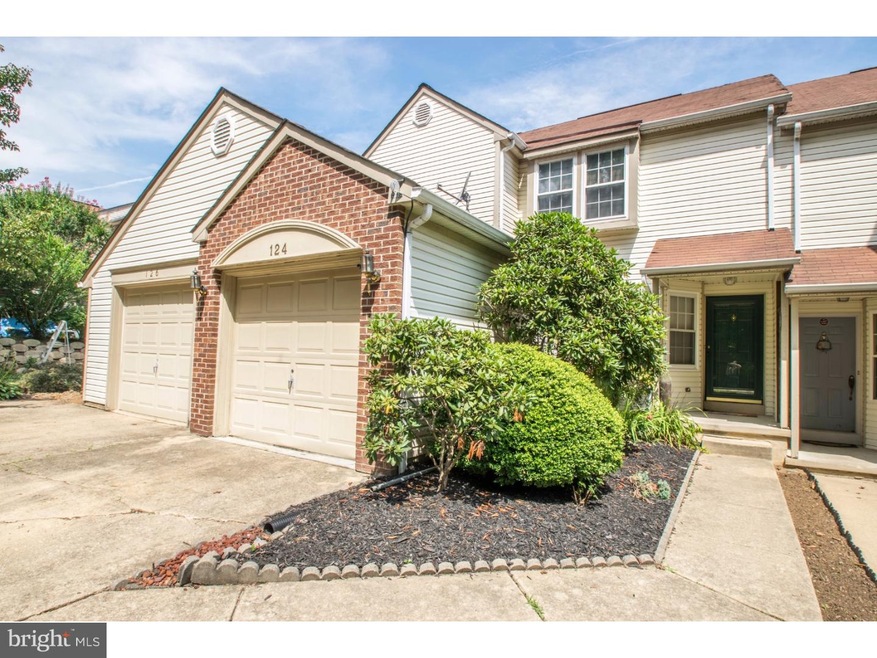 124 Tuckahoe Ln, Bear, DE 19701 - photo 1