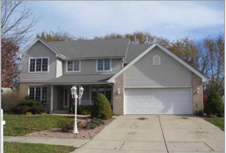 1240 Creekside Dr, Crown Point, IN 46307 - photo 1