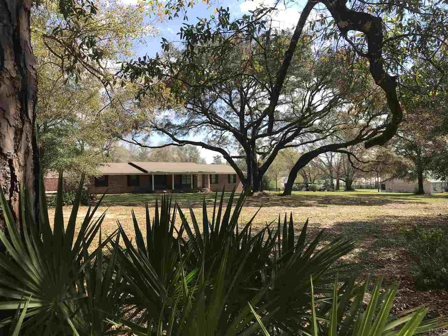 7456 Klondike Rd, Pensacola, FL 32526 - photo 1