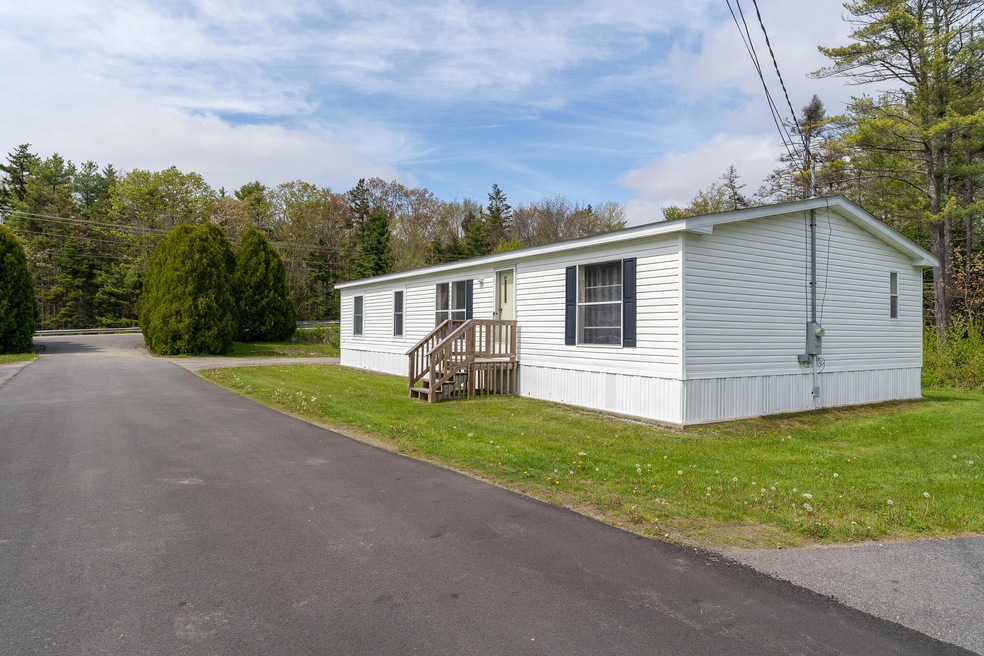 59 Ocean Point Rd, Boothbay Harbor, ME 04538 - photo 1