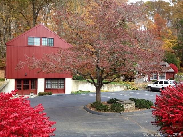 138 W Main St unit 138-1, Chester, CT 06412 - photo 1