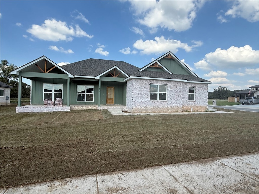 1409 Latium St, Siloam Springs, AR 72761 - photo 1