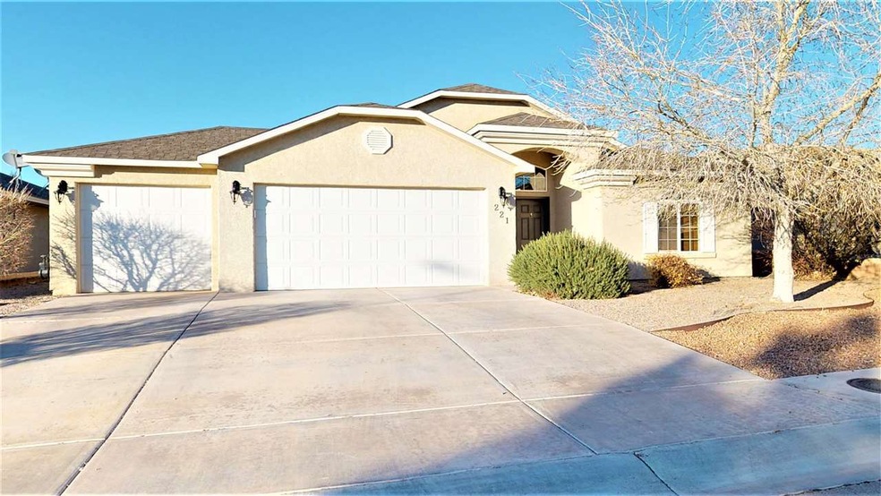 221 Ascot Parade, Alamogordo, NM 88310 - photo 1