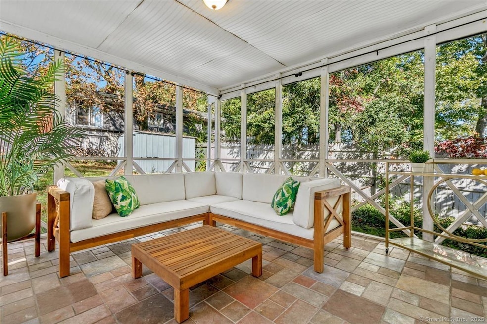 1 Hoadley Rd, Branford, CT 06405 - photo 1