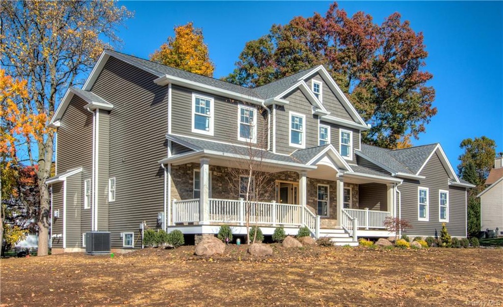 22 Pvt Del Regno Ct, Blauvelt, NY 10913 - photo 1