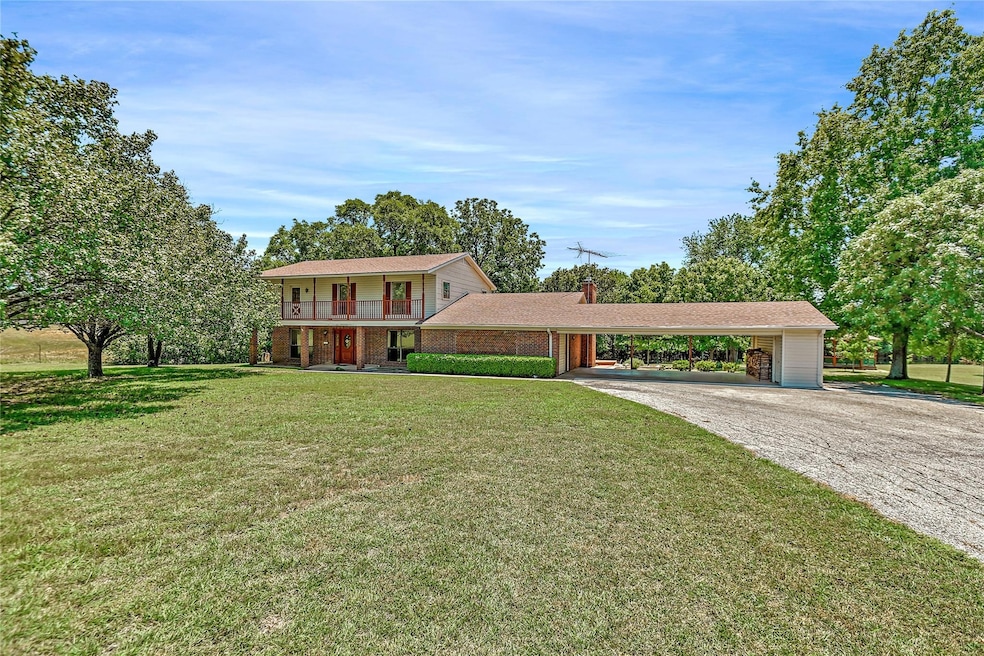 1566 Davy Ln, Denison, TX 75020 - photo 1