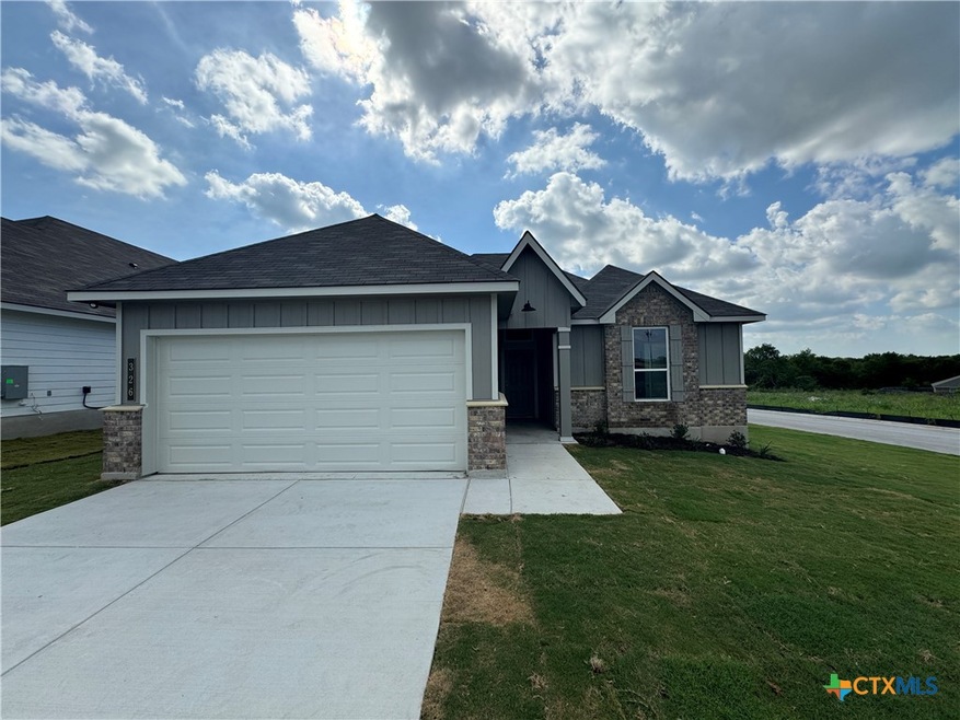 326 State Loop, Troy, TX 76579 - photo 1