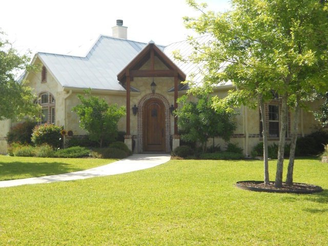 2139 Stone Gate, Fredericksburg, TX 78624 - photo 1