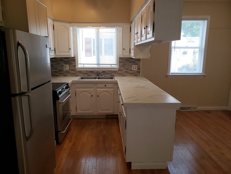 28 E Transit St unit 1, Providence, RI 02906 - photo 1