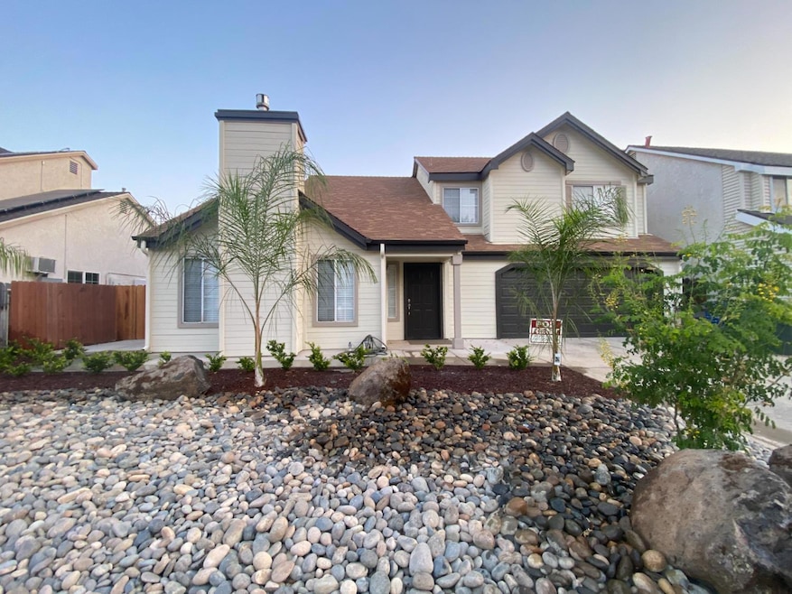 1868 E Houston Ave, Fresno, CA 93720 - photo 1