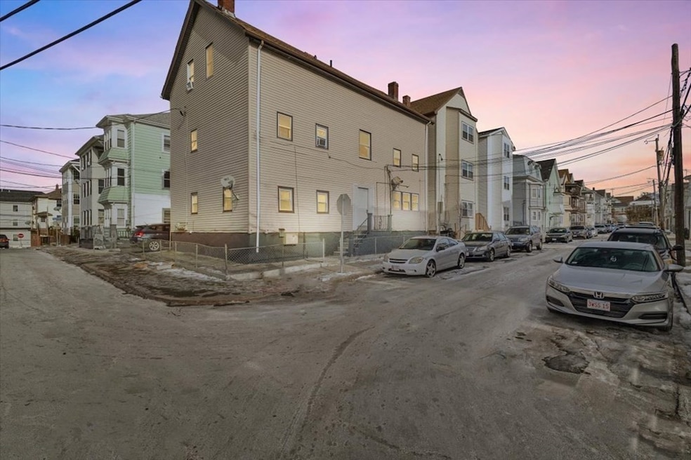 4 Canonicus St, Fall River, MA 02723 - photo 1