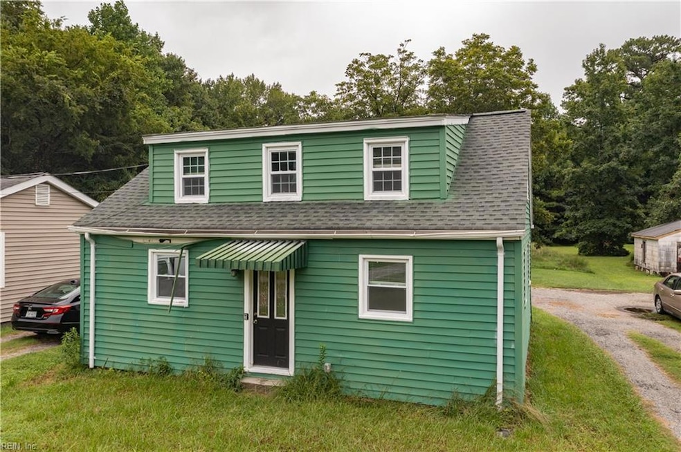 12265 Smiths Neck Rd, Carrollton, VA 23314 - photo 1