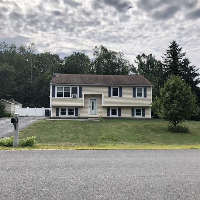 15 Melissa Dr, Pembroke, NH 03275 - photo 1