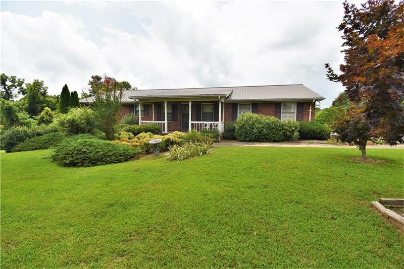 4711 Mount Vernon Rd, Gainesville, GA 30506 - photo 1