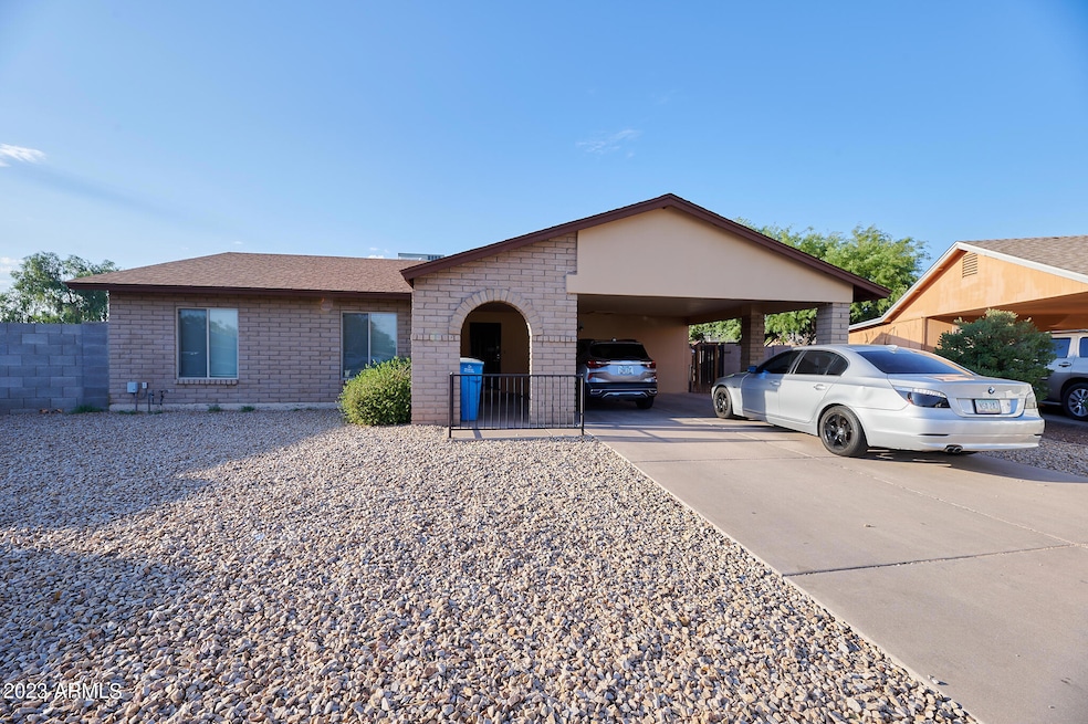 1844 N 46th Dr, Phoenix, AZ 85035 - photo 1