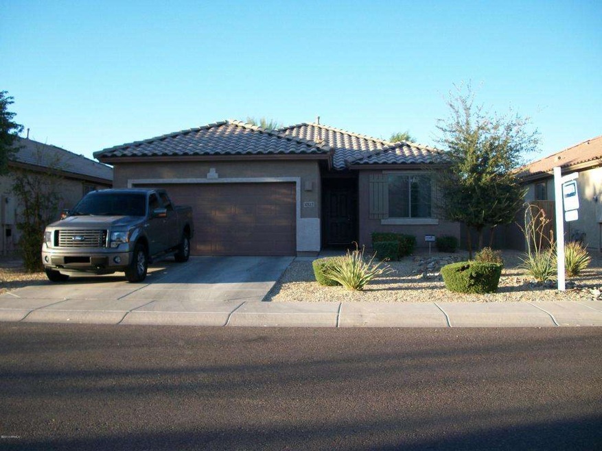 HOME 10112 WEST CHIPMAN RD 040