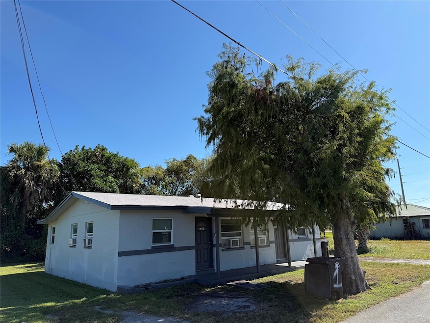 1038 Gamble St, Moore Haven, FL 33471 - photo 1