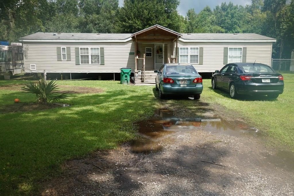 4 Bedroom 2 Bath Mobile Home