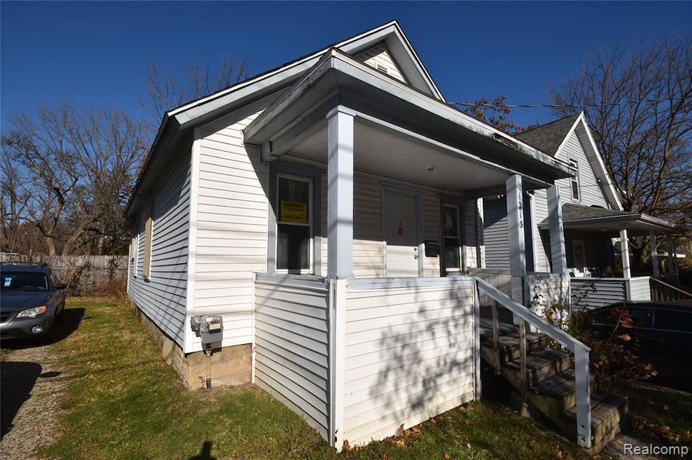1213 E Kalamazoo St, Lansing, MI 48912 - photo 1