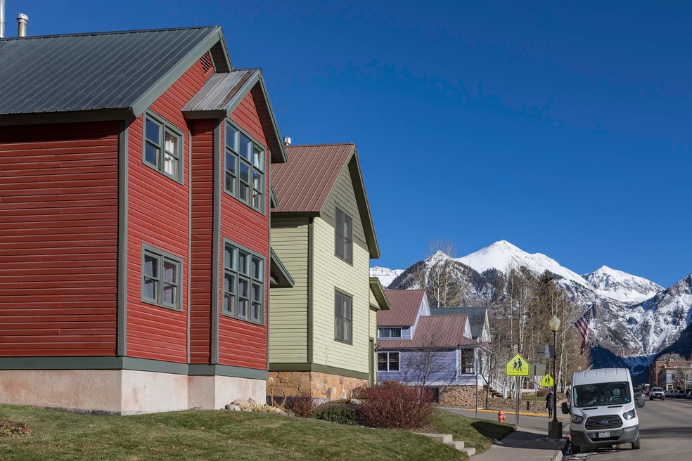 507 West Colorado Avenue.