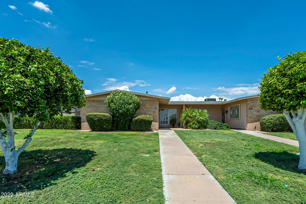17280 N Del Webb Blvd, Sun City, AZ 85373 - photo 1