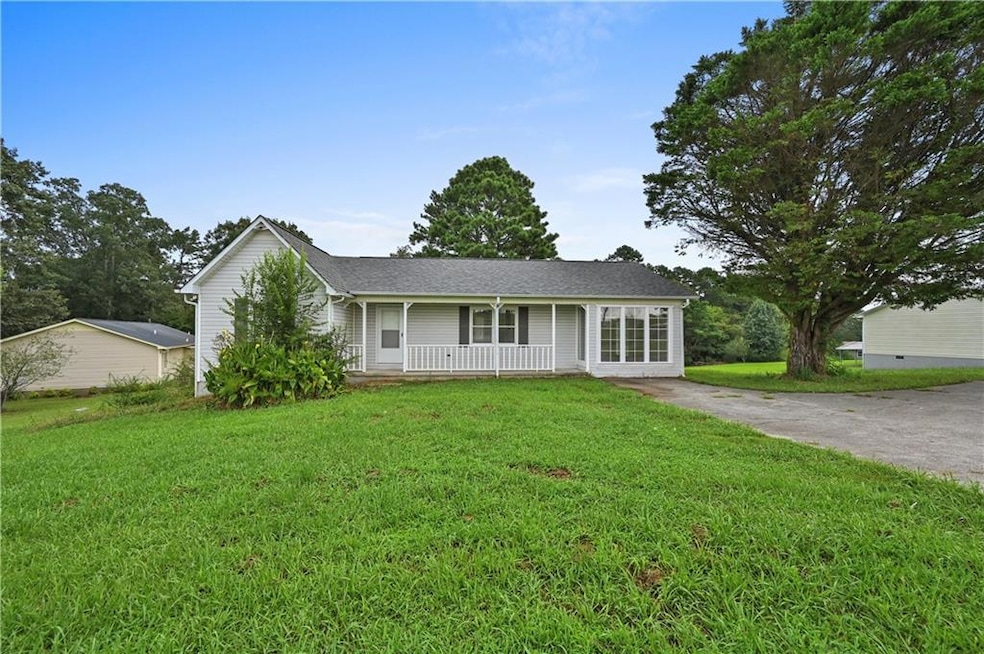 254 Gravely Rd SE, Calhoun, GA 30701 - photo 1