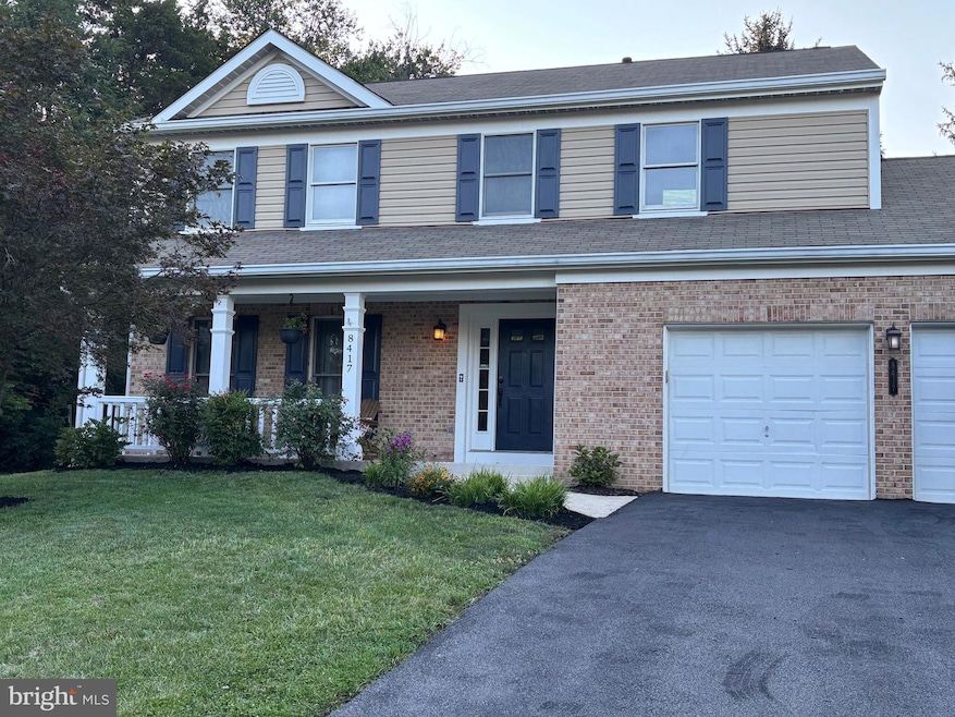 Coming Soon $699,995 • Co-Listing Agent