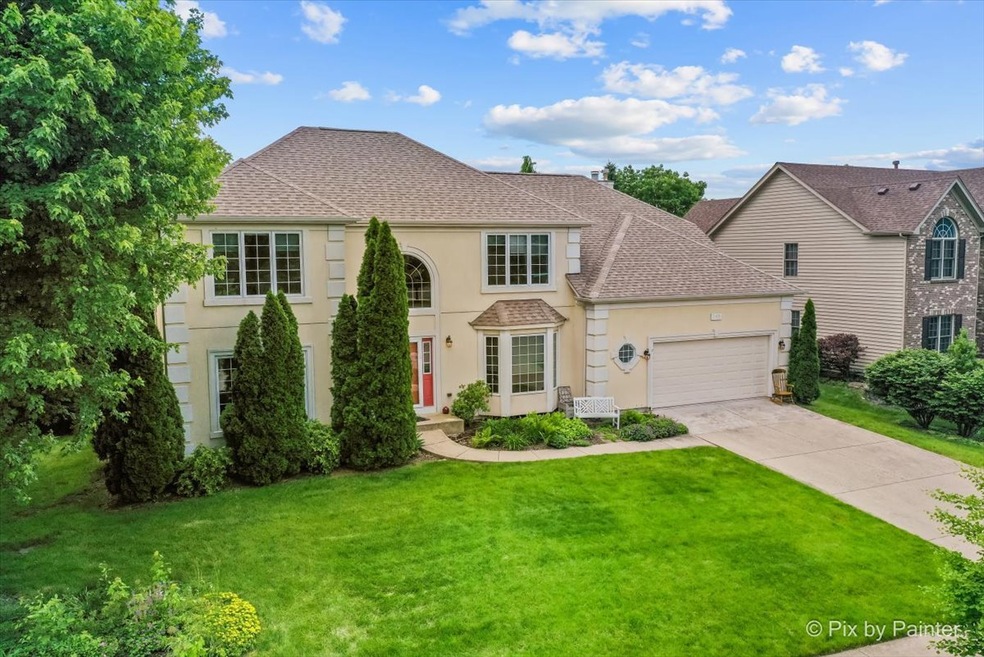 2408 Cloverdale Rd, Naperville, IL 60564 - photo 1