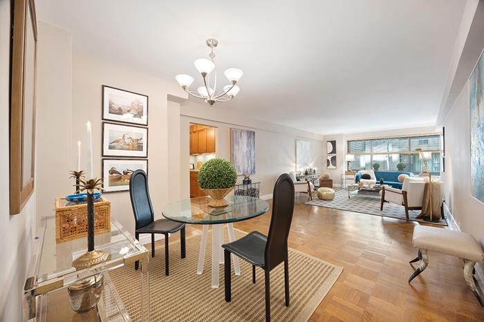 10 E End Ave unit 4A, New York, NY 10075 - photo 1