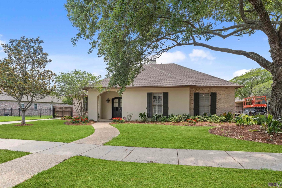 1768 Great Oak Dr, Baton Rouge, LA 70810 - photo 1