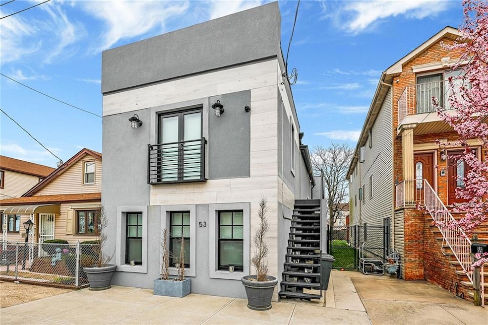 53 Andrews St, Staten Island, NY 10305 - photo 1