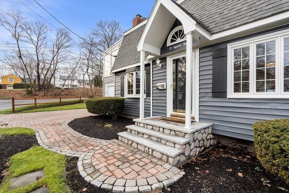 23 Cypress St, Marblehead, MA 01945 - photo 1