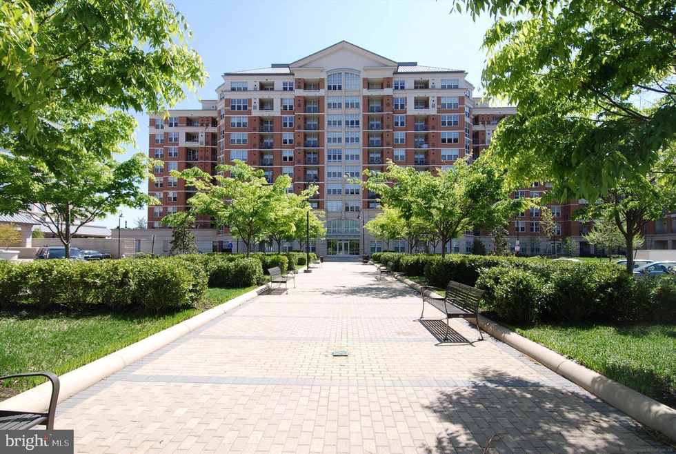 The Mercer Condominium unit 427, Reston, VA 20191 - photo 1