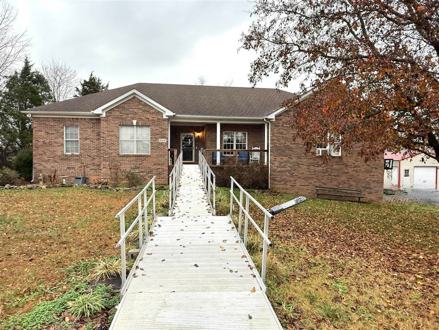 304 W 1st Ave, Franklin, KY 42134 - photo 1