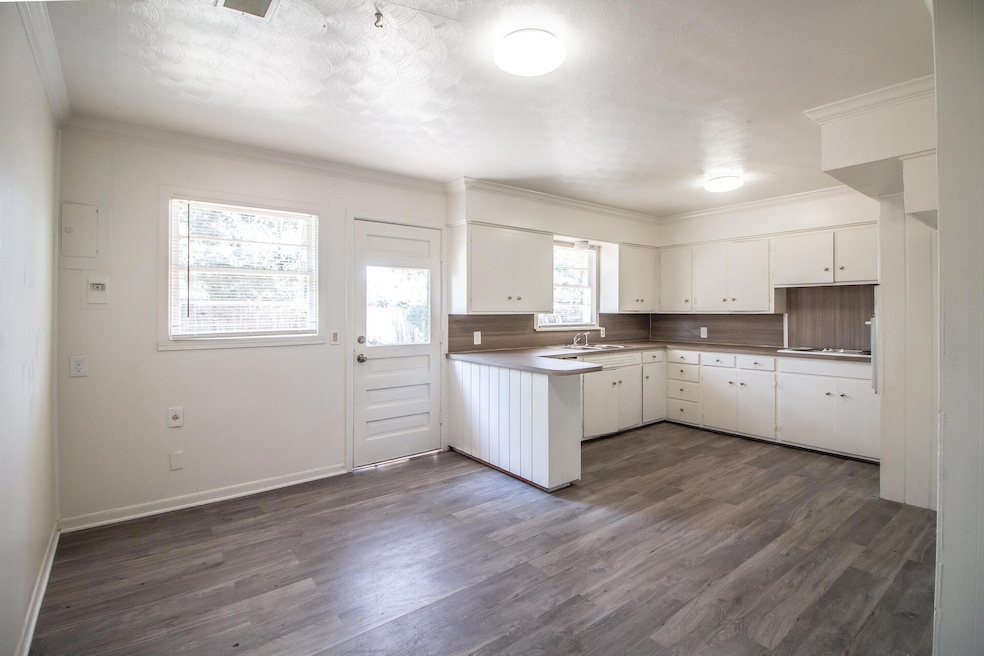 For Rent $1,195/month