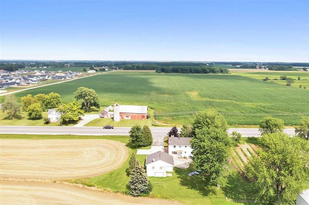 N9253 Hwy N, Appleton, WI 54915 - photo 1
