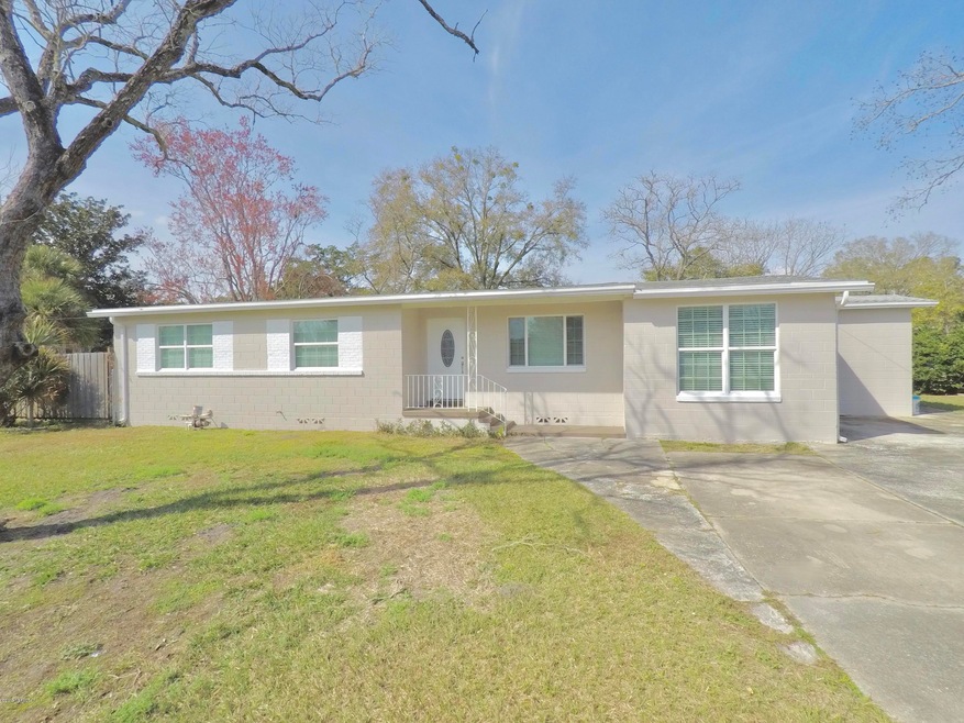 5226 Dugdale Rd, Jacksonville, FL 32210 - photo 1