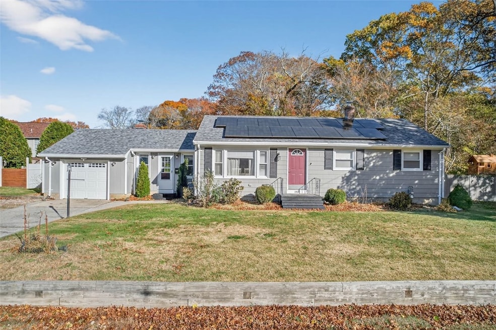 140 Promenade St, Barrington, RI 02806 - photo 1