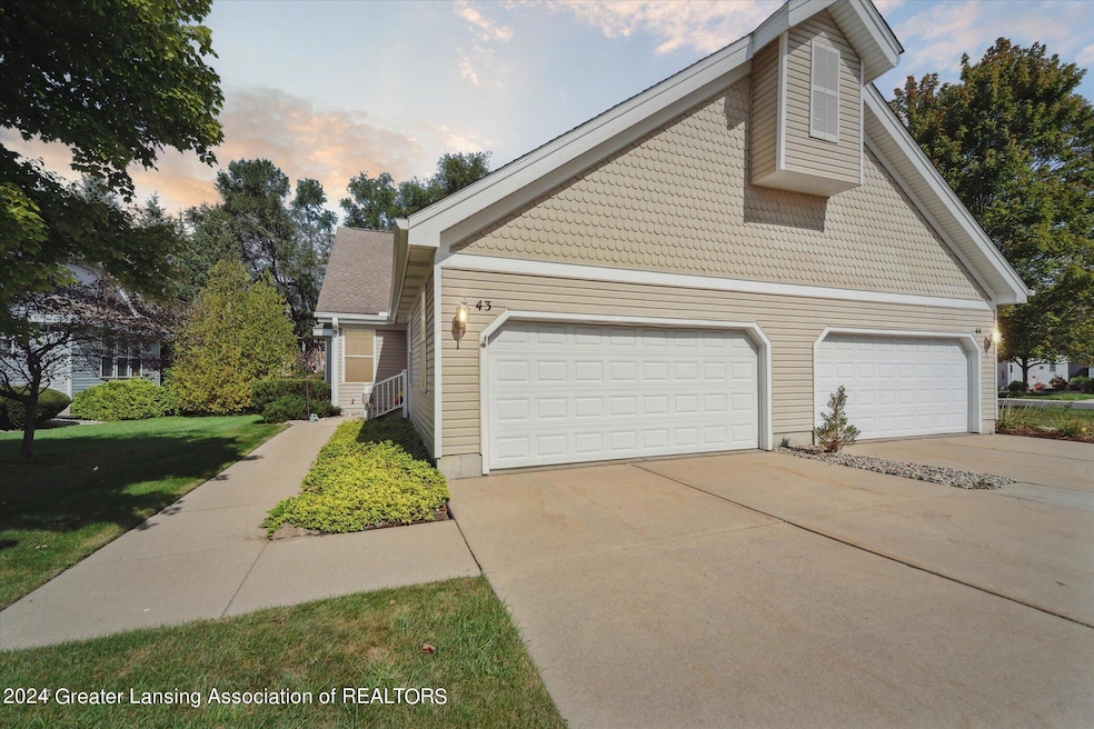 01-2415-Aurelius-Road-#43-Holt-MI-48832-