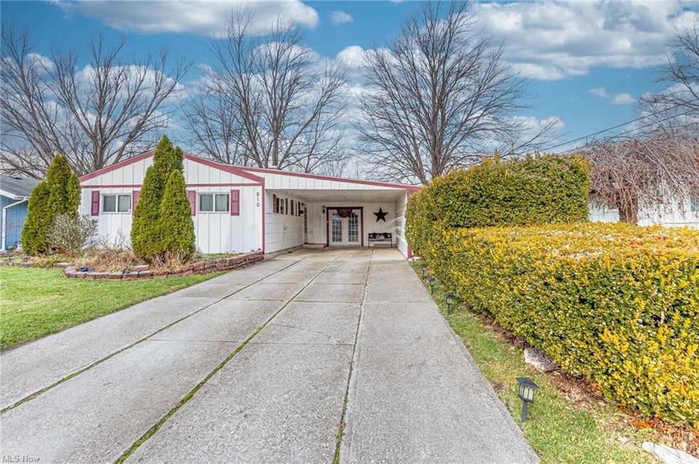 510 Abbyshire Dr, Berea, OH 44017 - photo 1