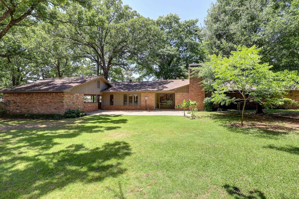 5702 Eli St, Texarkana, TX 75503 - photo 1