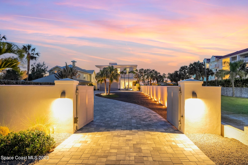 3408 S Atlantic Avenue, Cocoa Beach, FL