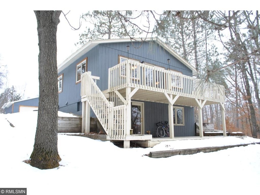 Large deck great for entertaining guests!