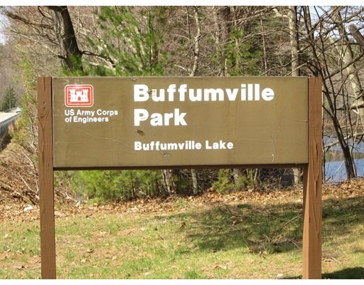 126 Charlton St unit F, Oxford, MA 01540 - photo 1