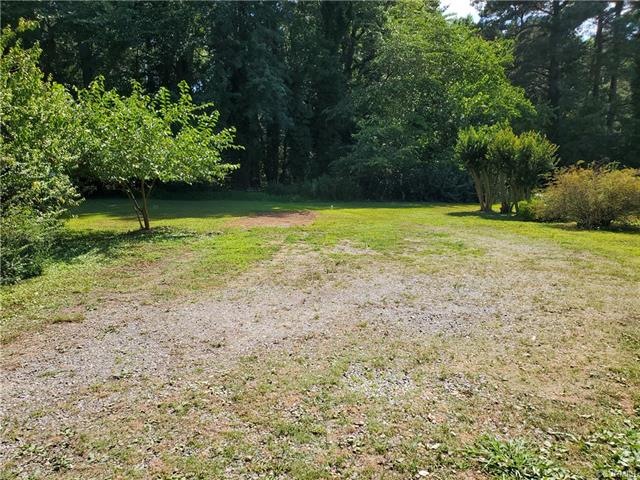 3070 King William Ave, West Point, VA 23181 - photo 1