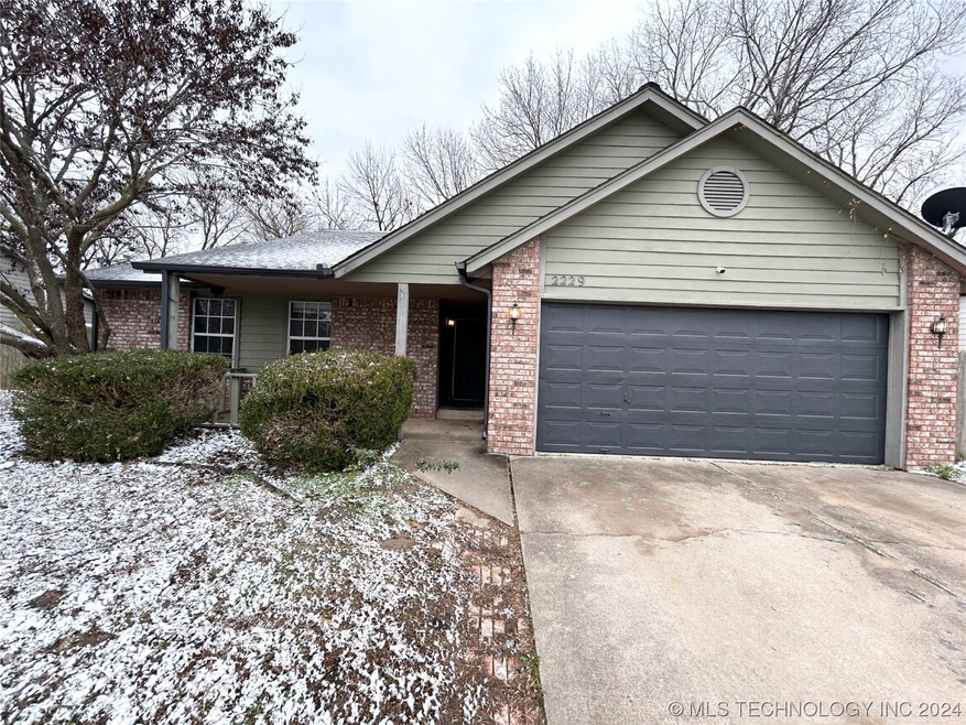 2229 W Quinton St, Broken Arrow, OK 74011 MLS 2400355