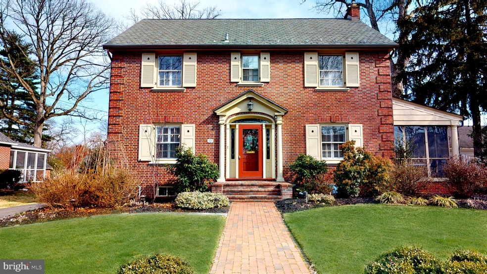 319 W End Ave, Haddonfield, NJ 08033 - photo 1