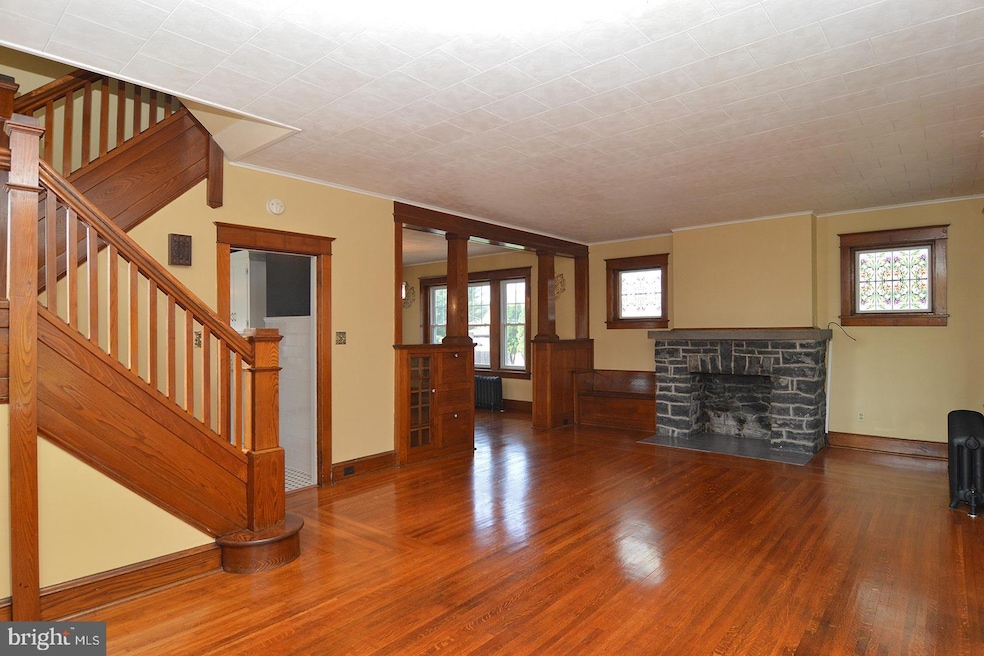 236 E Elm St, Reading, PA 19607 - photo 1